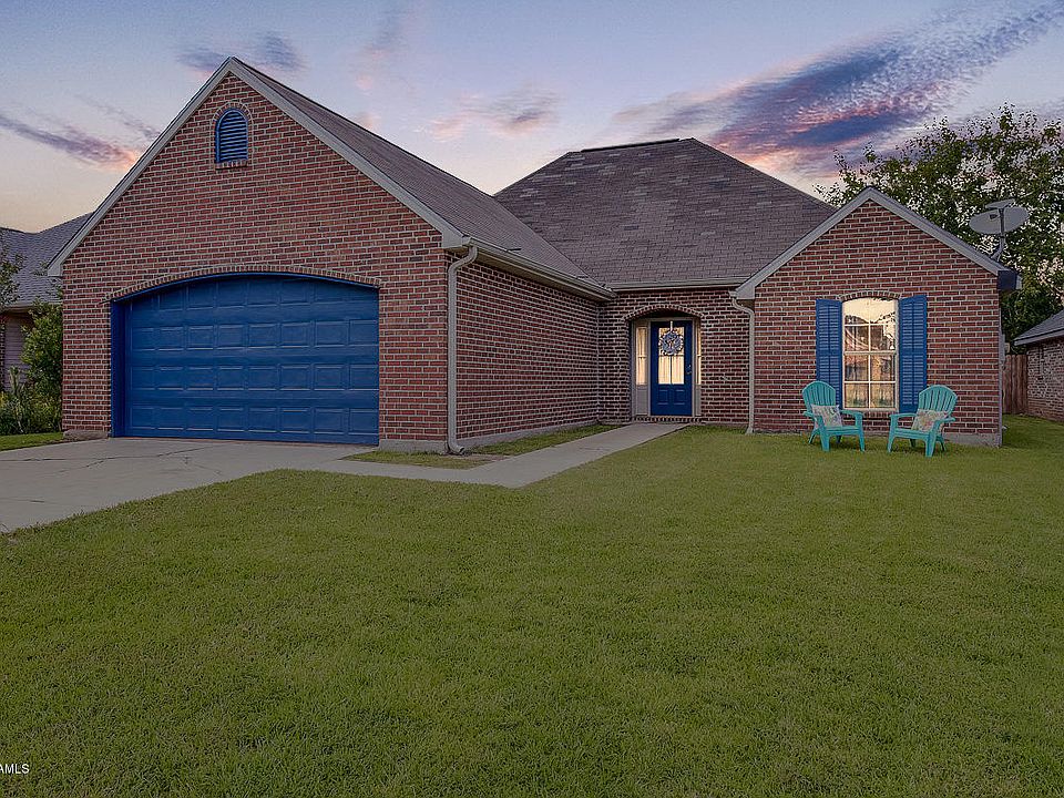 1st image of 124 Wild Rose Ln