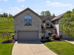 4329 Harlin Dr, Clairton, PA