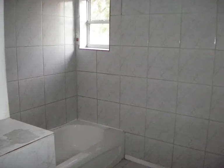 1001 Santa Barbara Dr — Photo 19