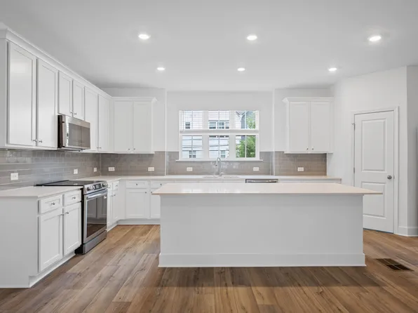 3235 Aberdeen Row, Chattanooga, TN 37407
