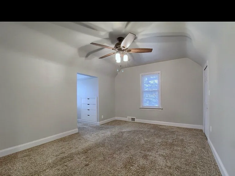 11610 Cardwell St — Photo 18
