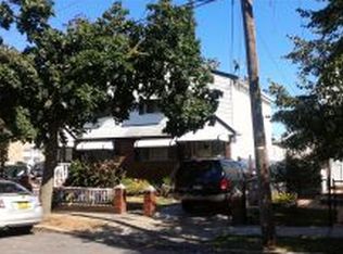 11931 Nashville Blvd, Saint Albans, NY 11412