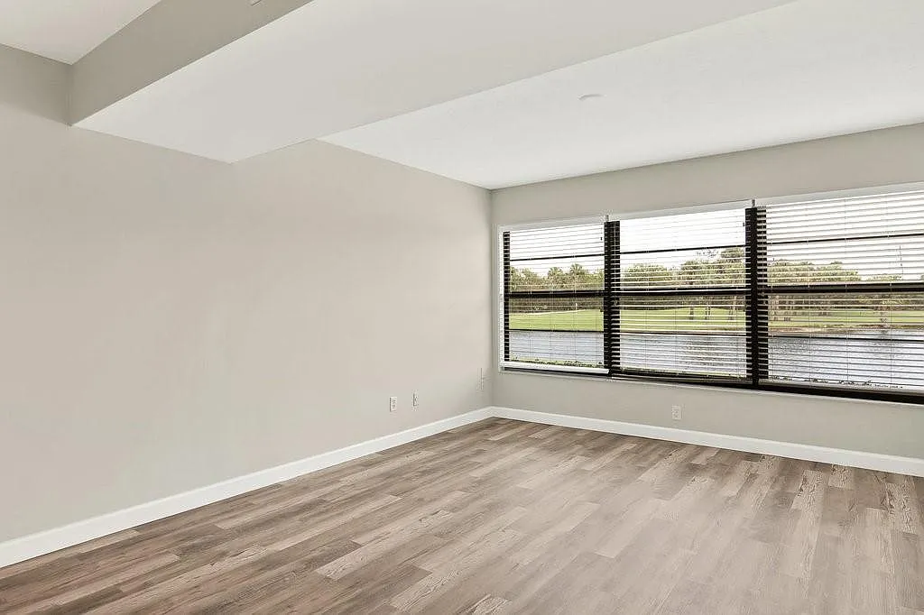 2 bed, 2.0 bath, 1188 sqft, $2,200 — Photo 3