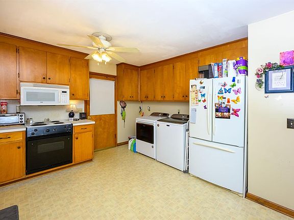 5th image of 119 W Spencer Rd