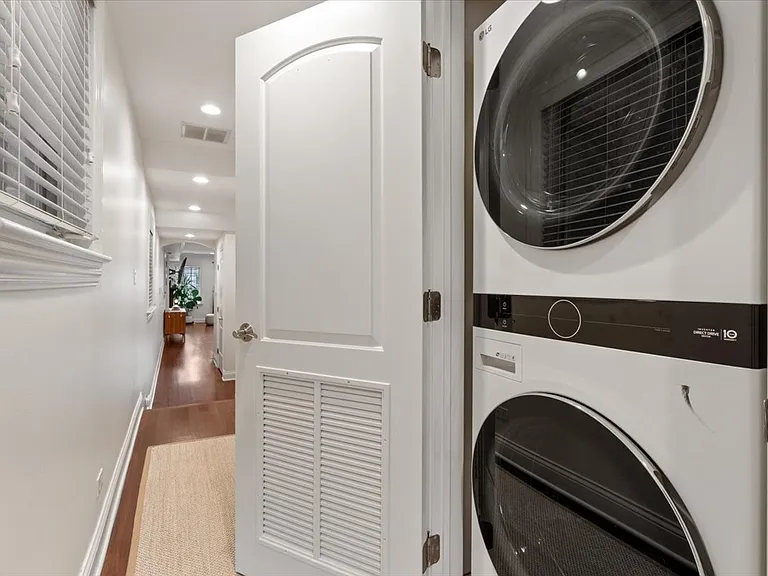 3723 N Wilton Ave #2 — Photo 17