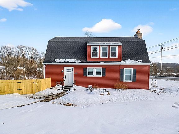 2nd image of 3360 Slate Hill Rd