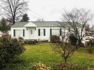 6250 Fairview Dr, Huntington, WV 25705