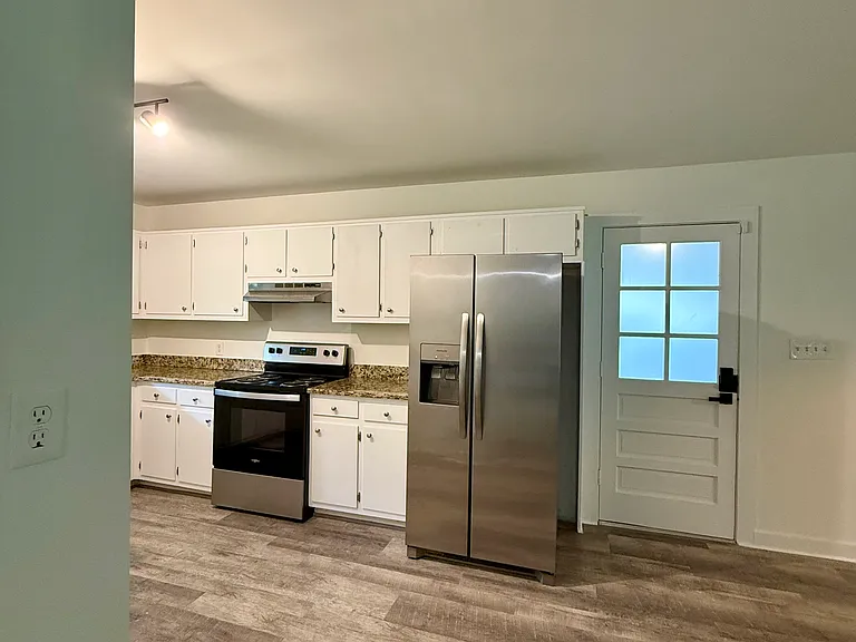 108 Allen Rd — Photo 17