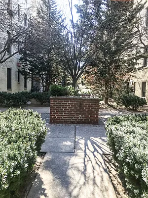 Sold by RES New York | media 5