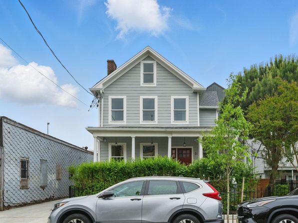 11 Beacon Ave