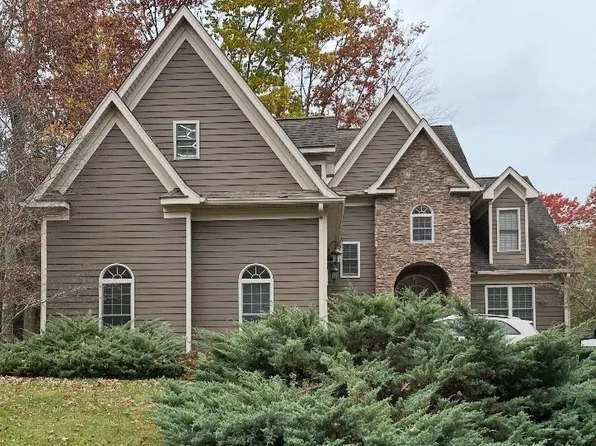 146 Glen Orchard Way, Daniels, WV 25832