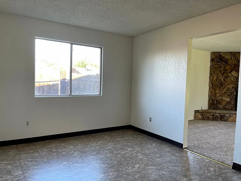 3469 Alta Mesa Dr — Photo 12