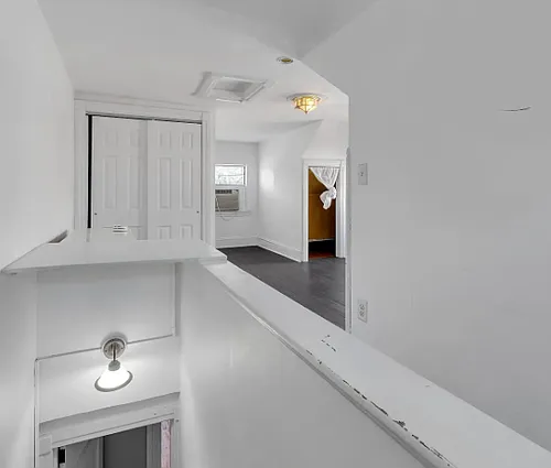127 Walnut St Photo 1