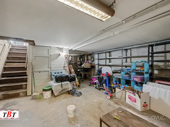 1551 East 32nd Street image 4 of 16