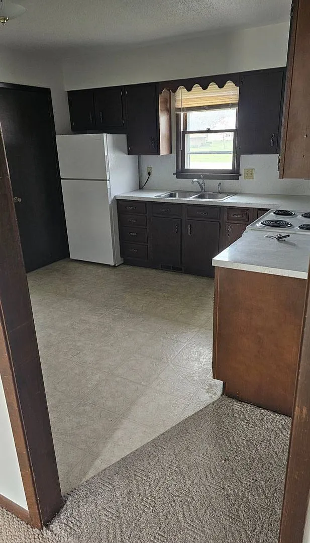 Sunset Duplex — Photo 2