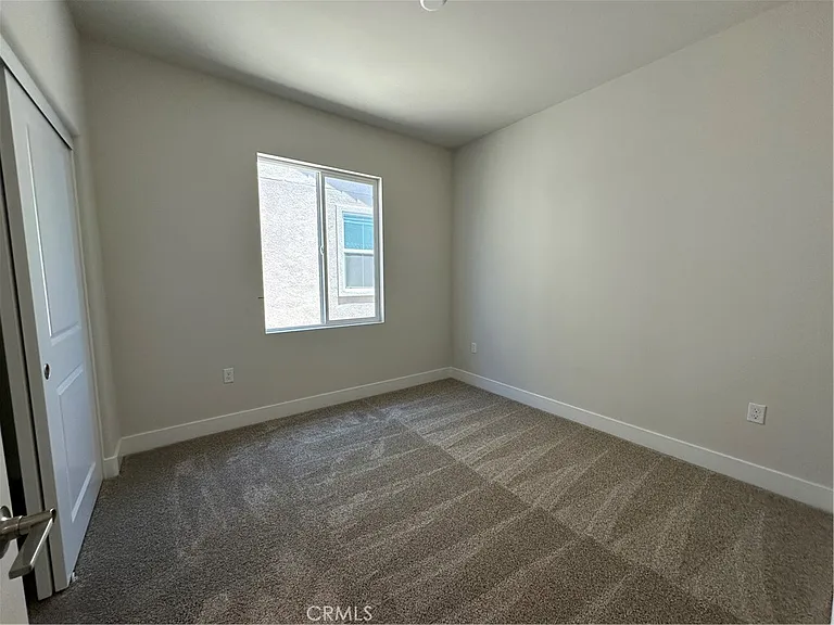 16668 Bristlecone Ave — Photo 22