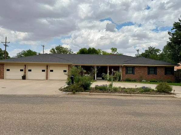 1201 Prairie Dr, Dalhart, TX 79022