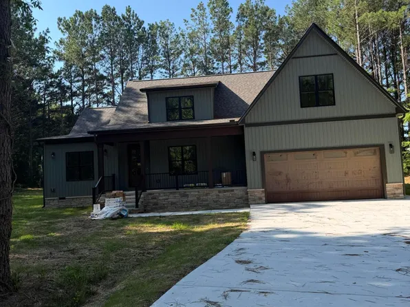 50 Heritage Trl, Zebulon, NC 27597