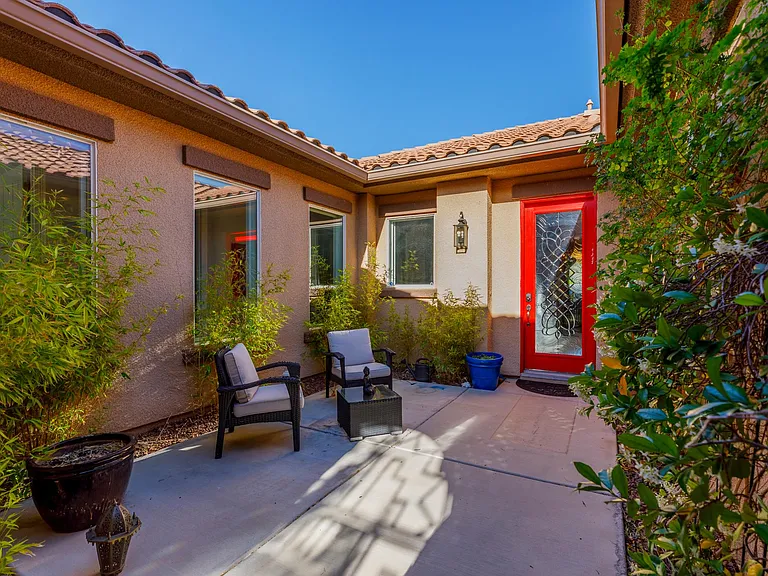 228 Muldowney Ln — Photo 3