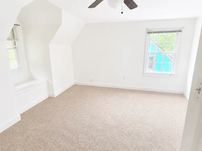 163 N Ewing Ave — Photo 12