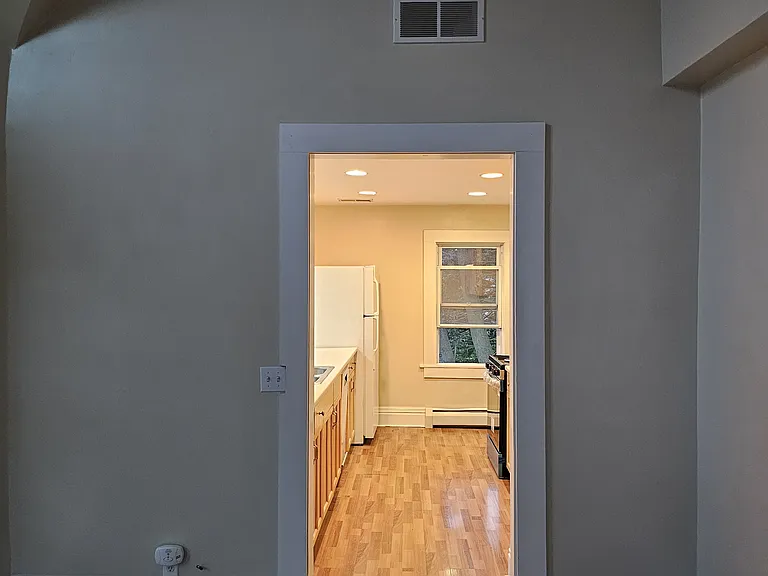301 N Winton Rd #UP — Photo 7
