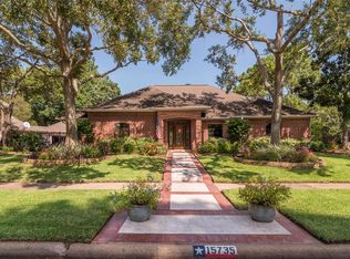 15735 Scenic View Dr, Houston, TX 77062