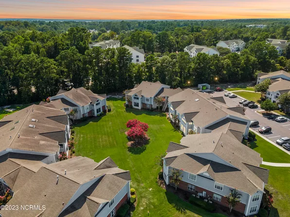 4115 Breezewood Drive #204, Wilmington, NC 28412