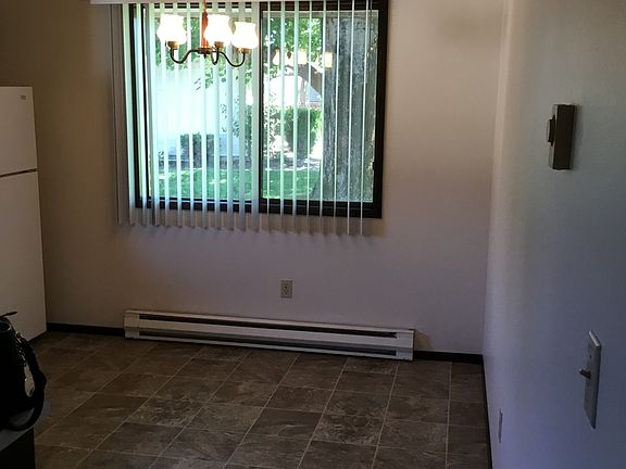 4th image of 4310 N Crown Ave #4