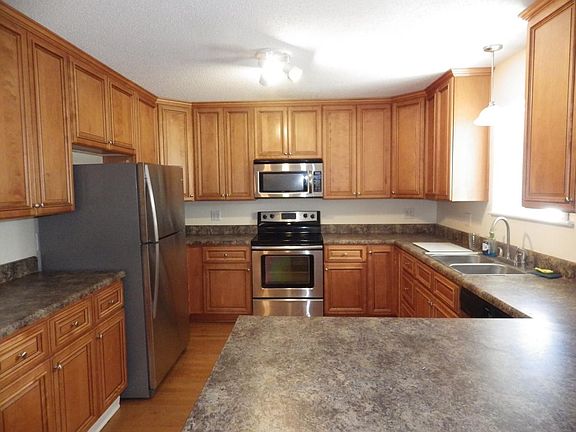 Kitchen - main floor