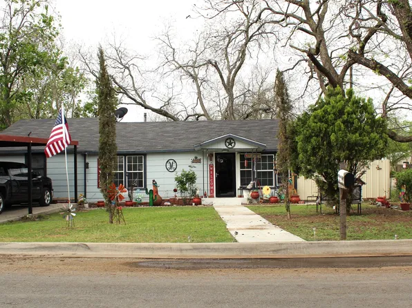 1090 N Race St, Stephenville, TX 76401