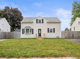 211 Fielding Rd, Rochester, NY 14626