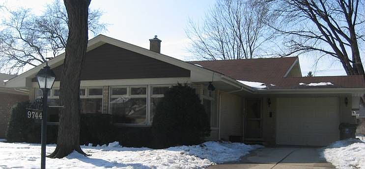 1st image of 9744 Kedvale Ave