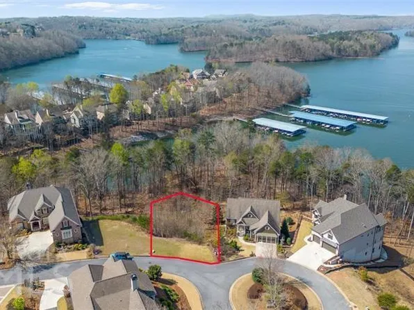 3579 Water Front Dr, Gainesville, GA 30506