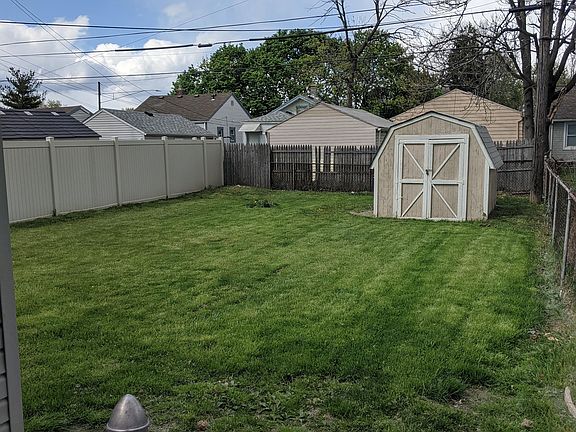 2nd image of 1836 Horger St