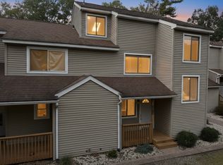 3315 Windermere Dr, Bushkill, PA 18324