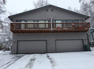 8260 Frank St, Anchorage, AK 99518