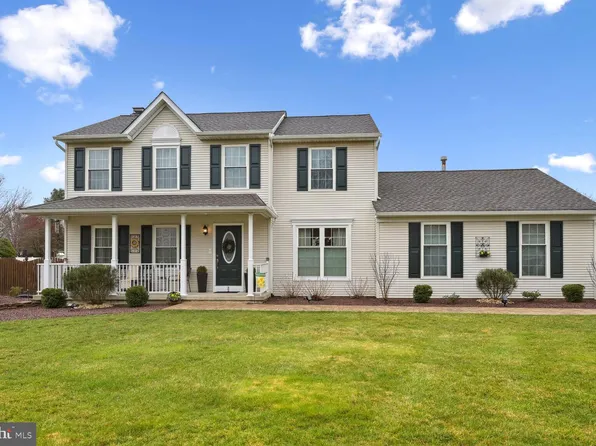 6 Trellis Way, Robbinsville, NJ 08691