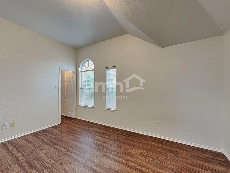 4408 Sycamore Rd — Photo 15