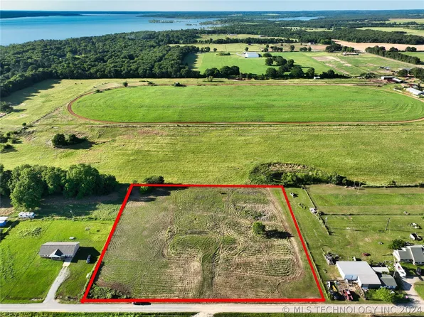 200 Deer Creek Rd, Cartwright, OK 74731