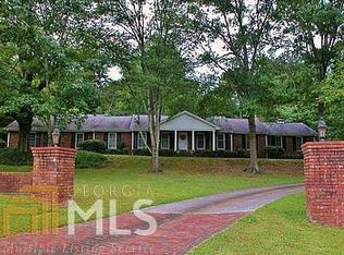 14 Olevia St, Winder, GA 30680