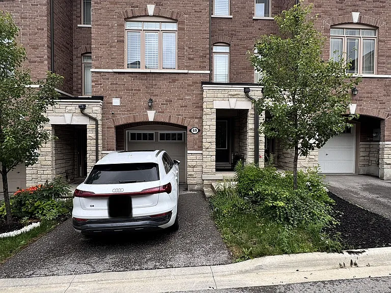 69 Gordon Cir — Photo 1