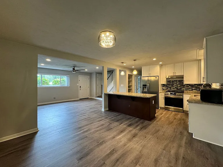 5828 Susquehanna Dr — Photo 5