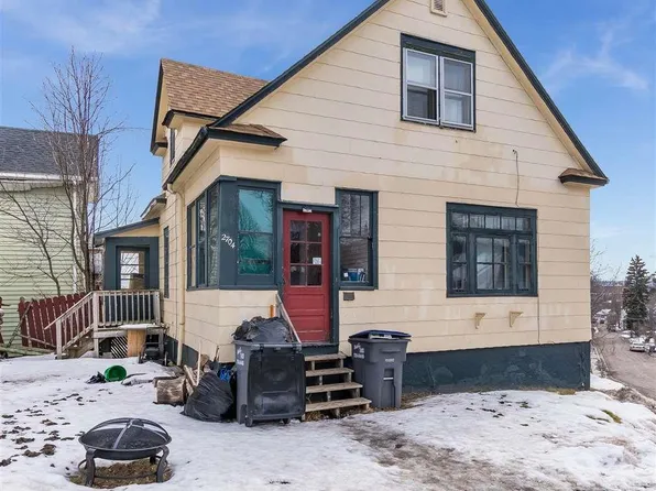 2704 W 5th St, Duluth, MN 55806