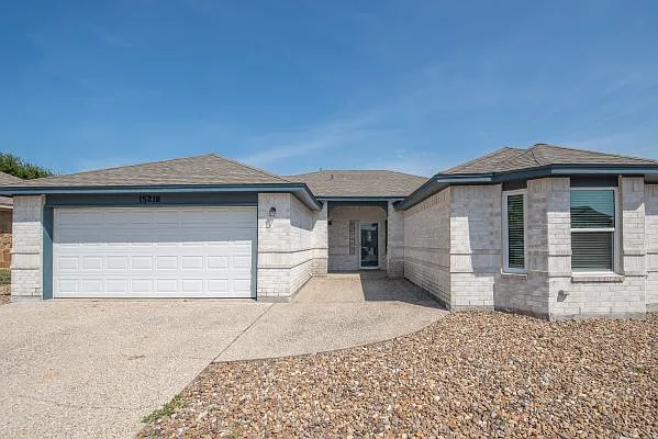 15210 Main Royal Dr — Photo 1