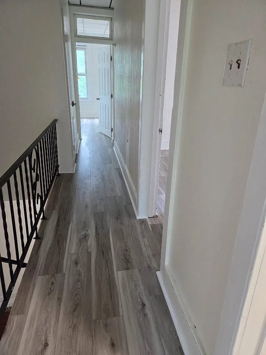 2 bed, 1.0 bath, $1,250 — Photo 2