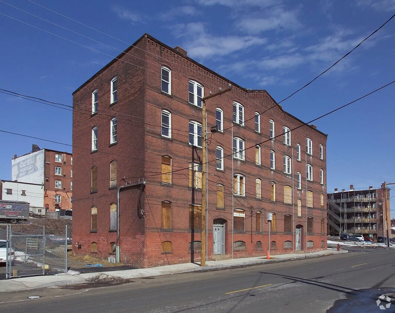 37 - East Side Holyoke, LLC — Photo 4