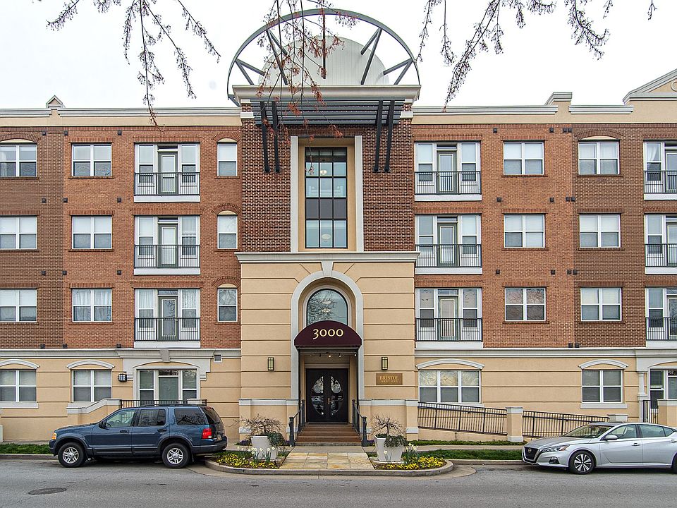 1st image of 3000 Vanderbilt Pl APT 127