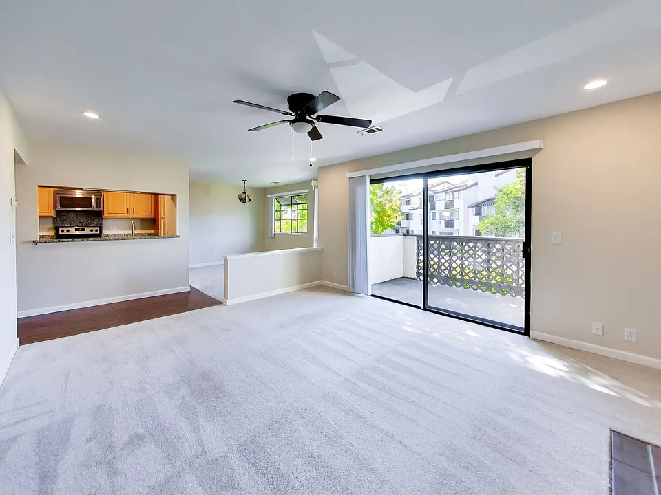 21228 Gary Dr #418