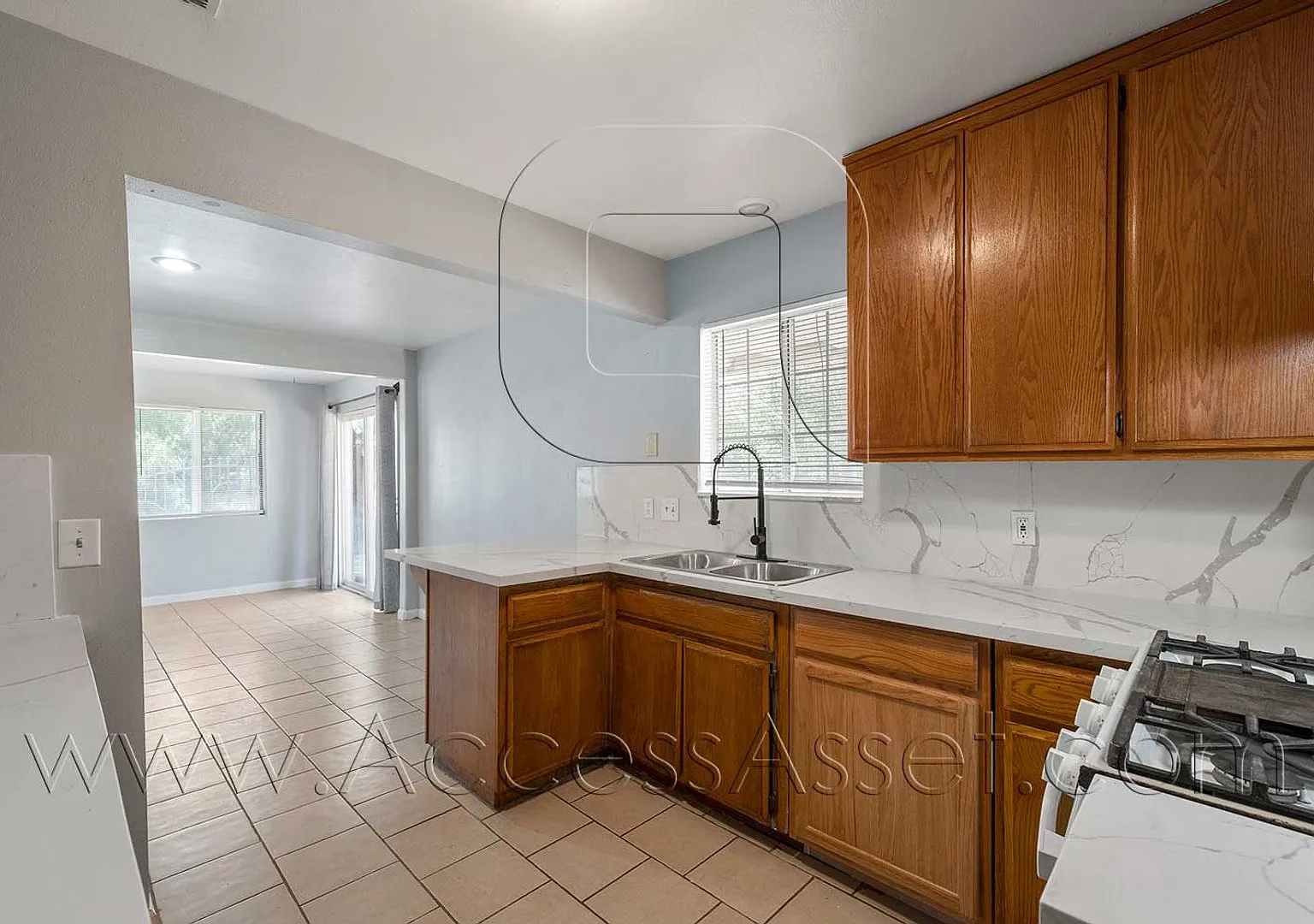 Lovely 3 Bed/3 Bath Home In Quail Valley! — Photo 4