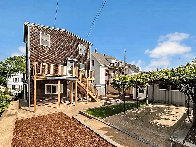 66 Perkins St — Photo 11